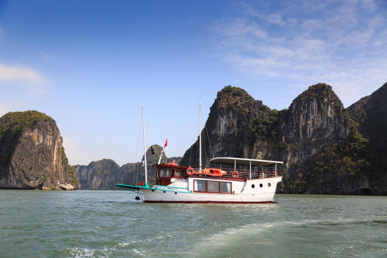 Emeraude Classic Cruises Ha Long Buitenkant foto