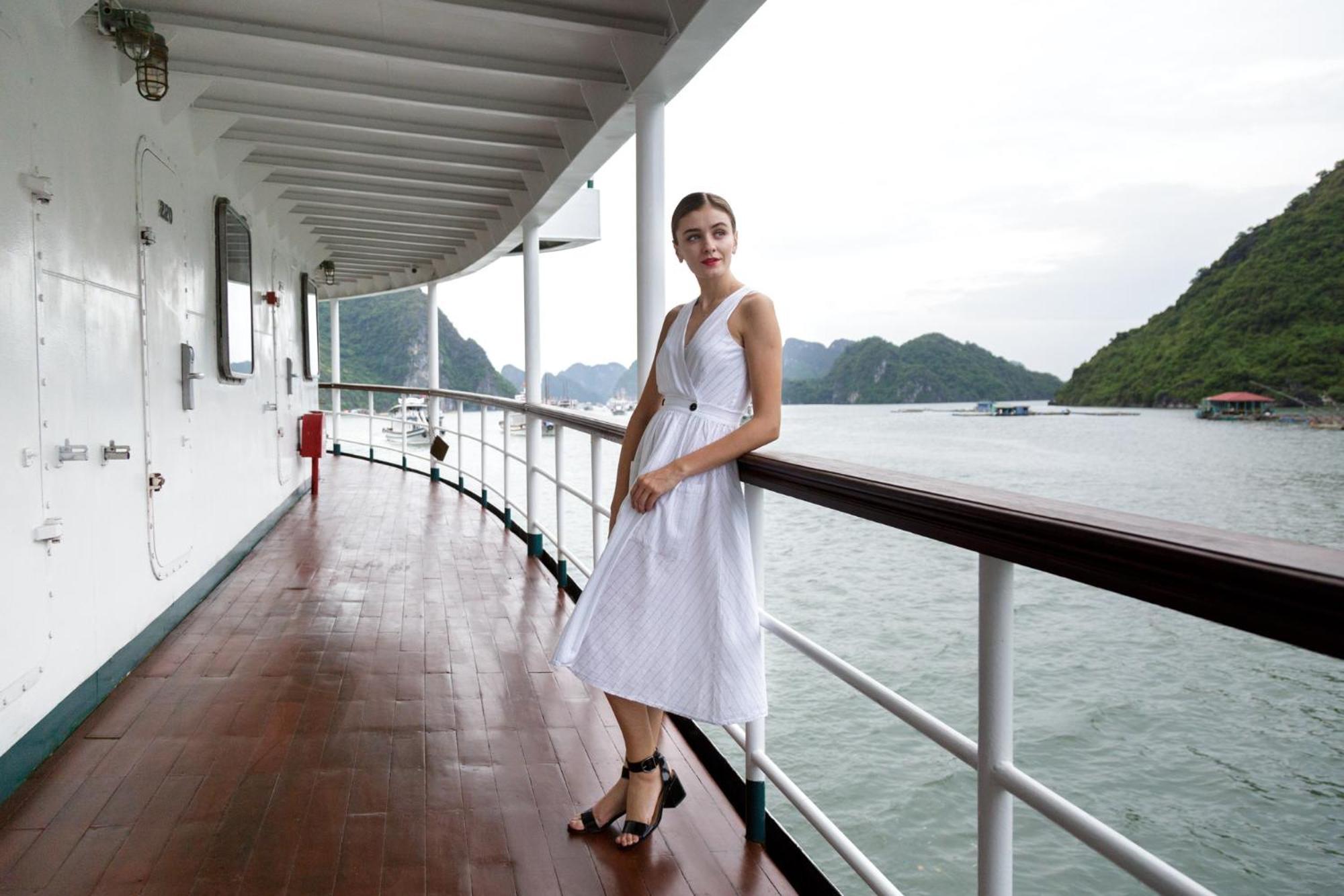 Emeraude Classic Cruises Ha Long Buitenkant foto