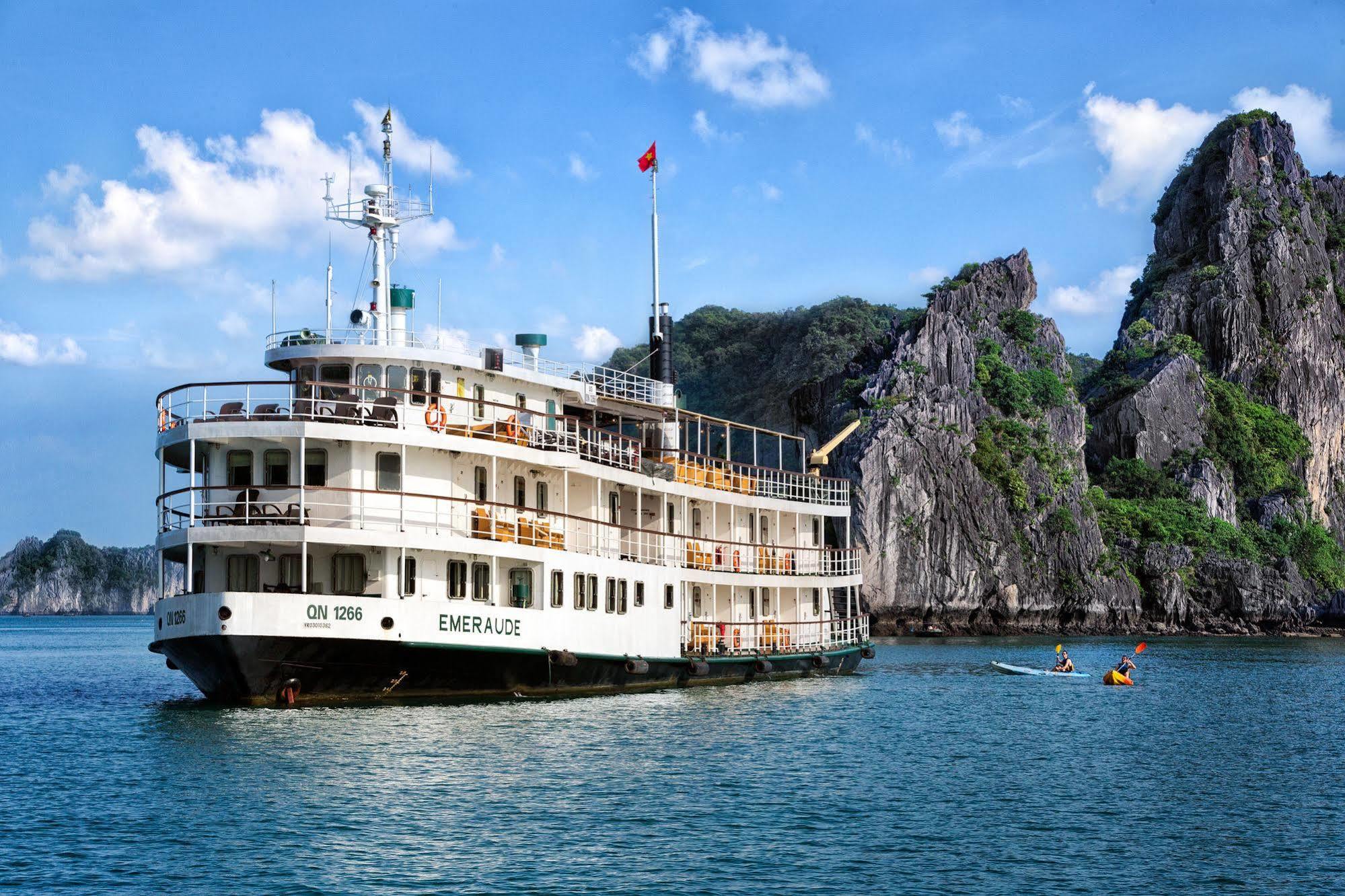 Emeraude Classic Cruises Ha Long Buitenkant foto