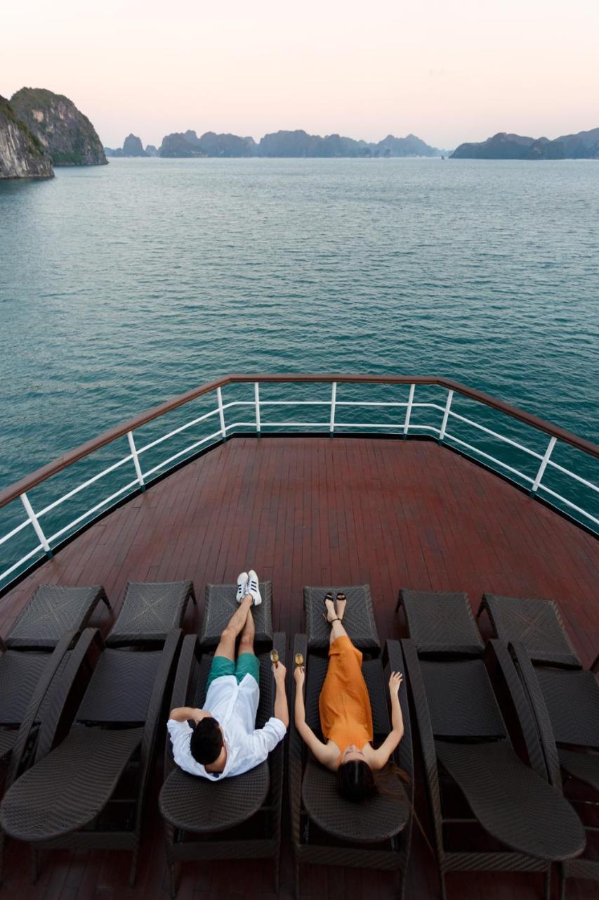 Emeraude Classic Cruises Ha Long Buitenkant foto